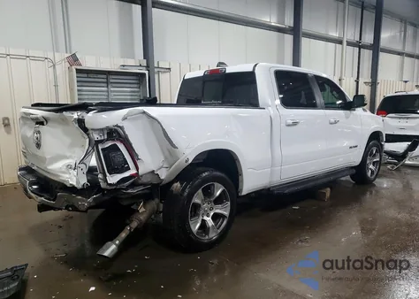2020 Ram 1500 Laramie z USA, uszkodzony, nr VIN 1C6SRFRT6LN388803